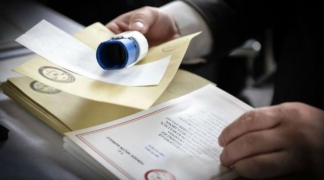 Cumhurbakanna "devlet bakan" sfat getirilecek. Devletin ba olan cumhurbakanna, yrtme yetkisi de verilecek.