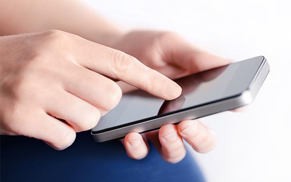 Tantc bilgilerinizi vermek ve her durumda reddetme hakkn salamas gerekiyor. Bizim bir ikyet sistemimiz var. Son bir ylda 400 bin civarnda ikyet var. Bunlarn yzde 95&#8217;i SMS ikyetlerini ieriyor. Yzde 5&#8217;i de sesli arama ve e-mail ikyetlerini ieriyor&#8221; dedi.