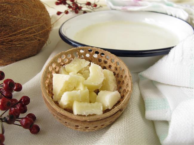 Kakao Ya Nemlendirici Olarak Kullanlacaksa;    <br>&#8226;100 gr kakao ya    &#8226;100 gr Hindistan cevizi ya  <br>  ki mucizevi ya kartrn. Hindistan cevizi eklenmi kakao yann yaps iyice yumuayacak bylelikle vcudunuz iin nemlendirici olarak kullanabileceksiniz. zellikle bu karm dudak atlaklarna, topuk atlaklarna ve trnaklarnza ok iyi gelecek!