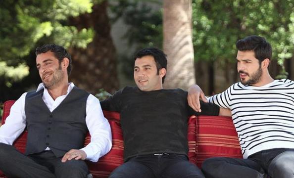 YERNE BAKA DZ GELECEK; Sre Film Show Tv iin Yeni bir Dizi ekmeye hazrlanyor. Dizinin ad Meleklerin Ak olacak ve Cumartesi akamlar izleyici karsna kacak. Meleklerin Ak&#8217;nn oyuncular iin Berkay Hardal, Oya Baar, Didem Baln gibi isimlerin adlar geiyor.