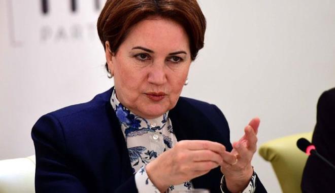 Y Parti Genel Bakan Akener&#8217;in, nllerin Hatay ziyareti iin &#8216;ktidara gelirsek o sanatlara selam vermeyeceiz&#8217; szlerini cevaplayan arkc Alian, &#8220;Bence selam vermeyi falan brakn&#8221; dedi. Bir TV programna konuk olan Alian, Y Parti Genel Bakan Meral Akener'in nllerin Hatay ziyaretine ynelik eletirilerine yant verdi.