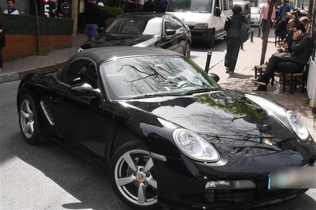 Emre Kaya, ''Bu yaz herkes benim arklarm konuacak. ok iddialym'' dedi.