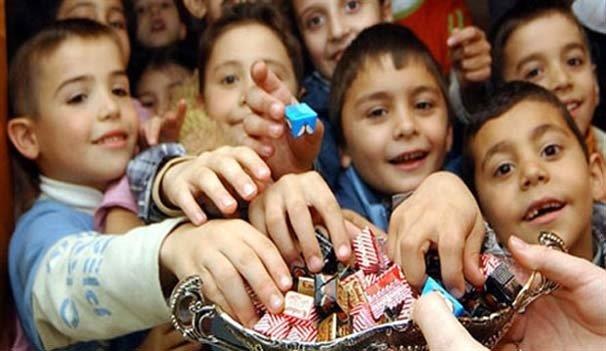 RAMAZAN BAYRAMI TATL    Ramazan Bayram tatili 15 Haziran cuma gn balayacak.