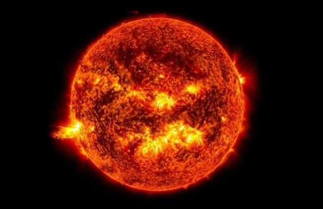 Gne'in dev bir yldza dnerek gezenimizdeki hayata son vermesi (Oran: (1'e 1)