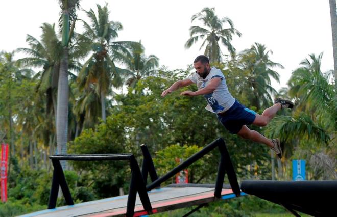 BAYRAK YARII  61. blmn dier mcadelesi ise iletiim oyununda yaand.    Bayrak yarna kalan oyunu yine nller takm 10-9 kazand.