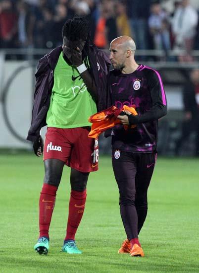 Man 90+1. dakikasnda gelien G.Saray atanda sa kanattan son izgiye inen Linnes, Ederson'un mdahalesiyle yerde kald.