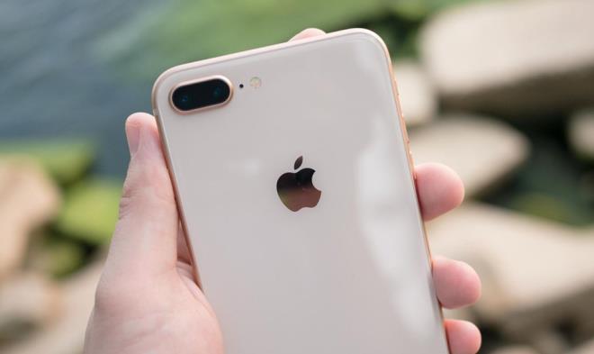 iPHONE 8 12.5 MLYON SATI RAKAMI  -  64 GB'dan balayan depolama alan seenei