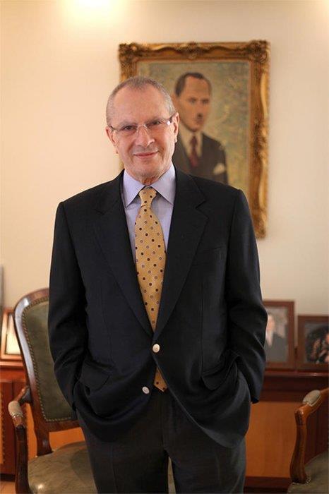 Mehmet Ouz armkl-750 milyon dolar    Doum Yeri: Artvin