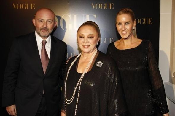 Deniz ahenk- Dou Holding-1 milyar 300 milyon dolar    Doum Yeri: Ankara