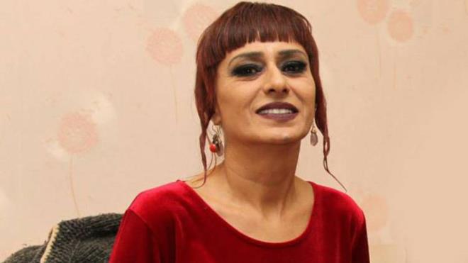 YILDIZ TLBE:     "u an igal altnda olan Ortadou ve mslman lkelerindeki durum, Trkiye'ye yaplmak istenen igalin provasdr. Oralar Osmanl'nn yani bizimdi, kopardlar. Avrupa zerinden stmze gelemeyen korkaklar, arkamzdan dolanyolar. Allah frsat vermesin kafirlere, slamiyete yardm etsin."