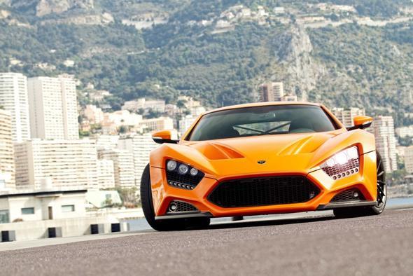 12) ZENVO ST1    374 km/sa