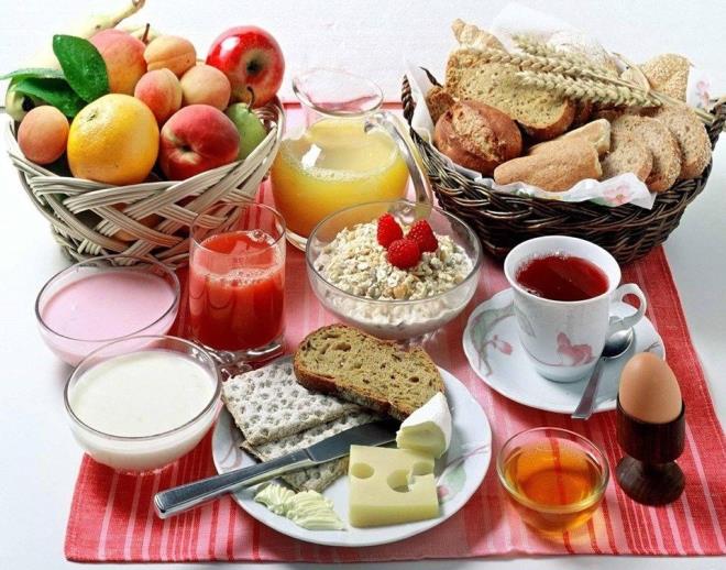 Ramazan dneminin dnda da oru tutulacaksa Mahroof'un nerisi 5:2 oru diyetini uygulamak. Yani haftann be gn salkl bir ekilde beslenmek ve dier 2 gn oru tutmak.