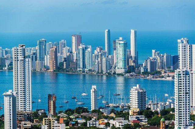 <p><b>14 KOLOMBYA</b></p>  <p>  Dindar bir insanm: 84%</p>  <p>  Dindar deilim: 11%</p>  <p>  Ateistim: 3%</p>  <p>  Yant yok: 2%</p>