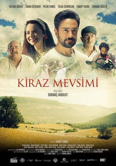Kiraz Mevsimi  <br>  Durmu Akbulut'un ynetmenliini stlendii Kiraz Mevsimi, babasyla yaad kasabann bir trl hayallerini gerekletirmesine izin vermediini dnen bir gencin, maden ocanda almaya balamasyla gelien olaylar ele alyor.    Taylan Gner, Turan zdemir, Pelin Ermi, Tolga Demircan, Yakup Yavru, Serhan Ssler, Emre Ertun ve Serap Oan Eren gibi isimlerin oynad komedi ve dram karm filmin senaryosu Ramis Tanac'ya ait.