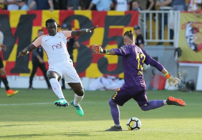 18 FUTBOLCUNUN LK AMPYONLUU