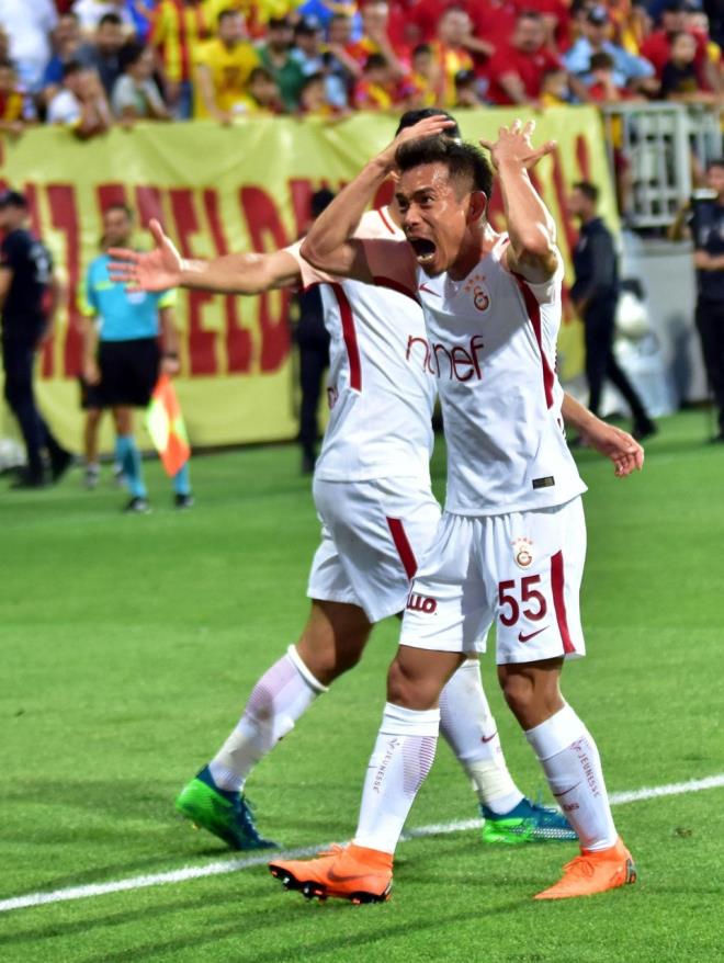 Galatasaray, Trk futbolunun Avrupa kupalarndaki en nemli baars gsterilen UEFA Kupas ampiyonluunu 2000 ylnda Terim'le elde ederken, tecrbeli altrcyla bugne kadar 7 lig, 3 TSYD Kupas, 2 Trkiye Kupas, 2 Cumhurbakanl Kupas ve 2 kez de TFF Sper Kupa ampiyonluu kazand.