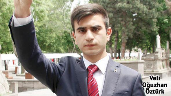 MHP&#8217;NN GENLER  LSE son snf rencisi Veli Ouzhan ztrk ile Sleyman Demirel niversitesi Fen Edebiyat Fakltesi Trk Dili ve Edebiyat 1&#8217;inci snf rencisi Ali zkan, MHP&#8217;nin 18 yandaki en gen milletvekili adaylar oldu.  Ali zkan (18) MHP Isparta 4&#8217;nc sradan milletvekili aday oldu. Isparta toplam 4 milletvekili kartyor. MHP 2015 yl genel seimlerinde Isparta&#8217;dan 2 vekil kazand.  Veli Ouzhan ztrk (18), MHP Kayseri 10&#8217;uncu sradan milletvekili aday oldu. Kayseri 10 milletvekili kartyor. MHP 2015 genel seimlerinde Kayseri&#8217;den 1 milletvekilini Meclis&#8217;e yollamt.