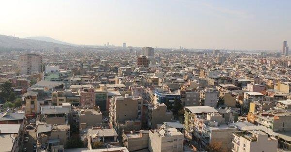 Formda kimlik bilgilerinin yan sra Yap Kayt Belgesi alnacak yapyla ilgili bilgilerin girilmesi iin blmler olacak. Bavuran kii nce sahibi olduu yapnn konut mu yoksa ticaret alan olduunu beyan edecek. Vatanda, formda belirtilen yap tipini seerek arsa bykln ve arsann emlak vergisi rayi deerini beyan edecek. Bu deer Maliye Bakanl'nn Gelir daresi Bakanl'ndan renilebilecek.