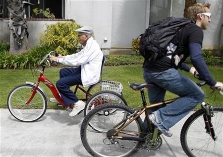 <p>0-30 ise, 2 sene ekleyin.</p>    <p>31-60 ise, 1 sene ekleyin.</p>    <p>61-90 ise, 1 sene karn.</p>    <p>91+ ise, 2 sene karn.</p>