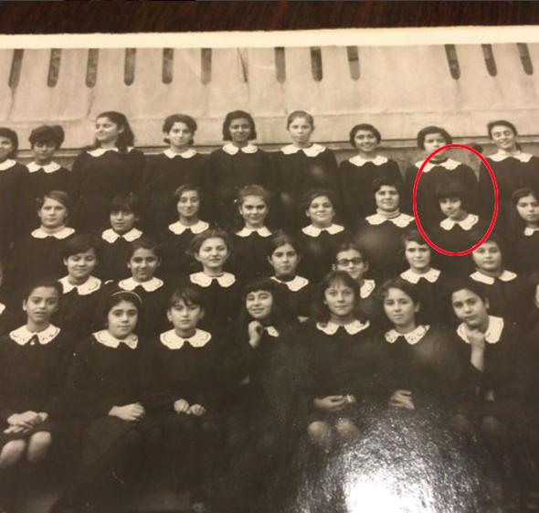 Fotorafa Nilfer'in takipilerinden, "Hep o masum baklar... Hi deimemisiniz ki..." gibi yorumlar geldi.