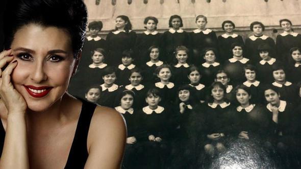 nl arkc Nilfer, ortaokul yllarndan fotorafn " talyan Kz Ortaokulu hazrlk snf. Bulun bakalm ben neredeyim? Valla bravo hemen herkes buldu ne gzel teekkr ederim." notuyla paylat. Fotorafa binlerce beeni ve yorum yad.    Fotoraflar: Instagram