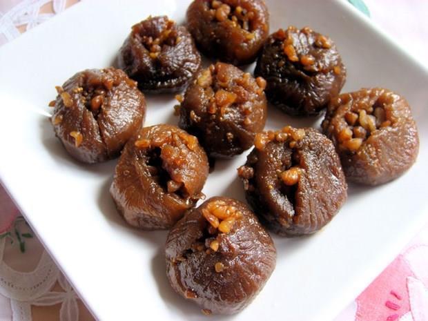 Stl ncir Tatls Aydn<p>      ncir uyutmas da denen bu tatl hem salkl hem de ok lezzetli.