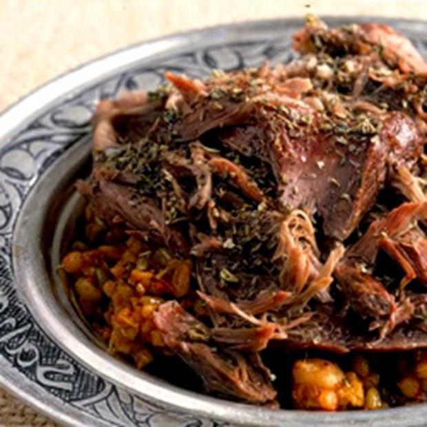 Kuyu Tandr | Kastamonu  <p>    2,5 metre apnda, 4 metre derinliindeki kuyularda piirilen bu yemein  bir dier ad da Biran'dr.