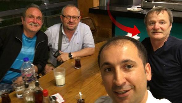 mercik ya da mer Dnmez, bugn kameralardan uzakta sakin bir hayat srdryor. Artk her kuaktan hayranlaryla sosyal medya sayfalarnda buluuyor.