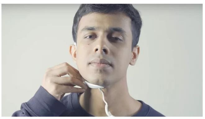 12. Amerika'da zihninizi okuyan bir cihaz gelitirildi.<br>  Amerika'nn ve dnyann en nde gelen teknoloji eitim kurumlarndan biri olan Massachusetts Institute of Technology, ksa adyla MIT'de zihninizi okuyan, szl komut almadan sadece dncelerinizin harekete geirdii bir cihaz gelitirildi.