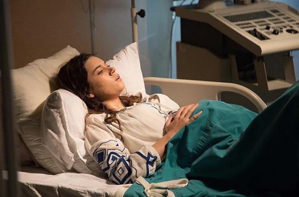 FAZLET HANIM VE KIZLARI 48.SON BLMDE NELER OLDU; Sinan&#8217;n acmasz plan Yaz iin sarsc bir snava dnrken, Yaz&#8217; korumak iin doru zamanda doru hamleyi yapmak zorunda olan Hazan&#8217;n snav daha ar olur.