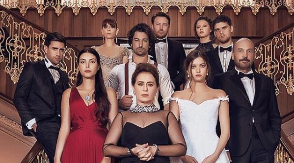 Yaz tm frtnay tek bana gslemeye kararlyken Hazan onu yalnz brakmamak iin elinden geleni yapar. Dier yanda, Kudret Fazilet&#8217;in peindeyken Gkhan&#8217;n dikkati ise artk Kudret&#8217;in zerindedir. Selin&#8217;in bitmek bilmeyen nefreti Ece iin kabusa dnrken, Fazilet kzlarna verdii zararla artk yzlemek zorundadr. Fazilet&#8217;in hatalaryla yzlemesi, Yaz&#8217; hi beklemedii bir gerekle yz yze brakr.