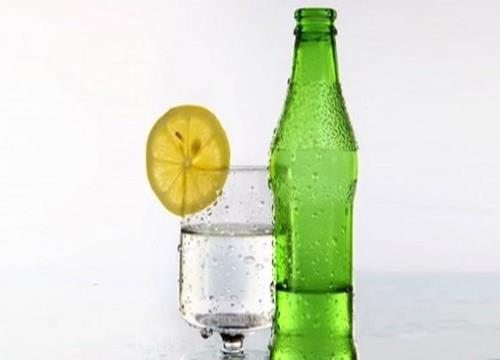 Yksek tansiyon ve kalp rahatszl olan kiiler zellikle sodyum oran az maden sularn tercih etmeli.