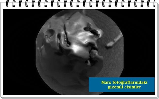 D ksmnn sradan meteorlardan ok daha dz ve przsz olmasnn nedeni ise, atmosfere giri yapt srada srtnmeden kaynaklanan s artyla erimi olmas.