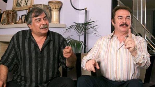 Evet bana sylemiti, &#8220;Dnml bakanlk yapacaktk, bunun yazl belgesi mi olur, szl anlatk&#8221; demiti.  - Byle bir ey katiyen sz konusu deil. 1 yl Arif, 1 yl ben. Byle bir ey olmas mmkn deil! Geen yl bunu duyduum anda &#8220;Byle bir ey varsa hemen istifam gnderiyorum. Nereden kt bu?&#8221; dedim. &#8220;Byle bir ey yok hocam&#8221; dediler. Ama Arif tedaviden dndkten sonra ben bakanlmn drleceini hissettim. Onlara bu frsat vermemek iin kendim istifa edip ayrldm.