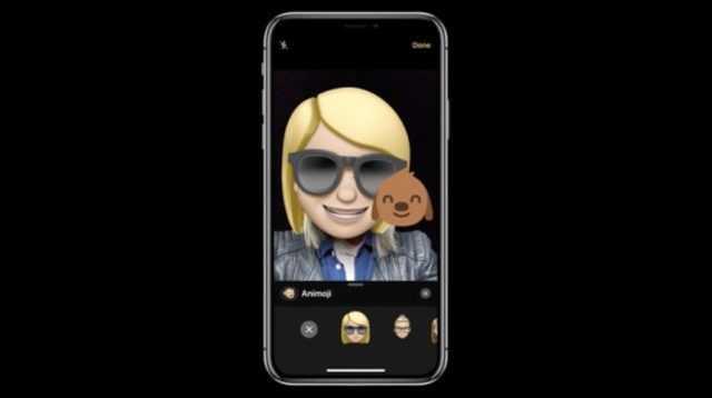 SNAPCHAT&#8217;N RENKL DNYASI MESAJLARA GELD<p>      Mesajlar uygulamasna da birok yeni efekt eklendi. Snapchat benzeri efektlere, ekillere, metinlere ve kartmalara kavuan yeni Mesajlar uygulamas, Animoji ve Memoji ile daha renkli hale geldi.FACETME LE TOPLANTI<p>    YAPMAK ARTIK MMKN<p>      Takdire ayan bir yenilik de FaceTime&#8217;a geldi. zellikle i toplantlarn olduka kolaylatracak olan Grup zellii artk FaceTime&#8217;a geldi. Grup FaceTime sayesinde 32 kiiye kadar e zamanl olarak FaceTime grmesi gerekletirilebiliyor.