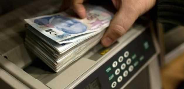 Maliyet enflasyonuna neden olan unsurlar azaltacak ekilde vergi indirimleri de dahil tedbirler alacaz