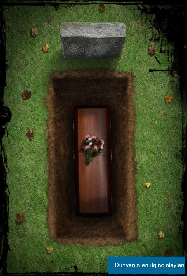 Bu srada tabutun iinde yatan bayan Carson birden doruluverdi. Ama kz o anda kalp krizi geirip ld...