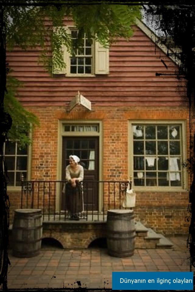 Bayan Carson Amerika'nin New York kentinde yayordu.. Bir gn elenmek iin cenaze ileri yapan bir irketle anlat. irket eve telefon etti ve bayan Carson'un kalp krizi geirip ldn syledi . Aile hemen kotu.