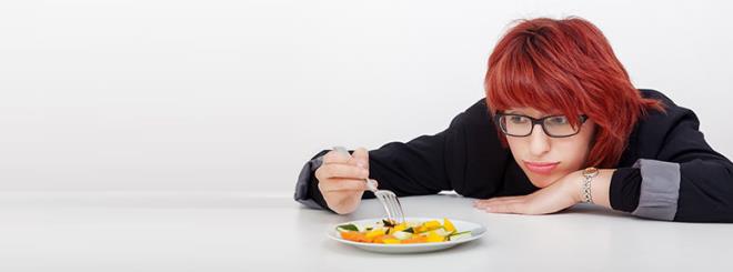 Paketli gdalar ne yazk ki dourganl azaltan rnler arasnda yer alyor. Sk sk eker tketimi, paketli gdalarn tketimi kansere ve ksrla davetiye karyor. Salkl bir birey olmak ve salkl nesiller istiyorsanz paketli rnlerden muhakkak uzak durmalsnz.