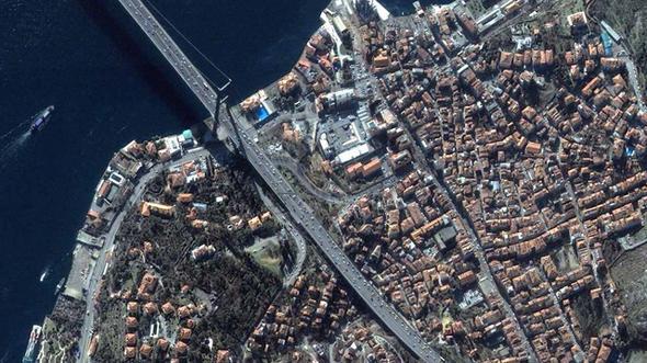 8) Arsa/Arazinin emlak vergi birim deeri (TL/m2) (lgili belediyesinden alnabilecektir.)<p>      9) Yapnn bulunduu arsann alan; varsa tapudaki alan yoksa beyan edilecek alan (m2)