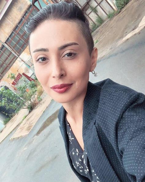 DRL ERTURUL ALMILA HATUN GNL NAGYEVA KMDR? 1982 ylnda Azerbaycan&#8217;n bakenti Bak&#8217;de dnyaya gelen Gnl Nagiyeva daha ocuk yalarda oyunculukla ilgili almalara balad. Bale eitimi ald. niversite yllarnda radyo ve televizyonda sunuculuk yapt. niversitenin Kamu Akademisi blmnden mezun oldu. Hem niversite yllarnda hem de sonrasnda oyunculukla ilgili almalarna ve eitim almaya devam etti.