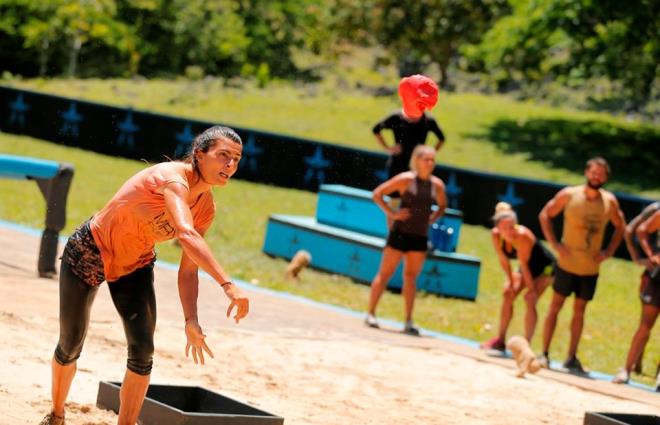 Yaplan ada konseyinde ad en ok yazlan Merve, dokunulmazlk sahibi Adem'in ismini verdii Hakan ve yine dokunulmazlk kazanan Nagihan'n ismini syledii Sema yeni eleme adaylar oldu.