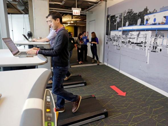 Kullanc Deneyimi Tasarmcs    <br>Yllk maa: 184 bin 720 dolar