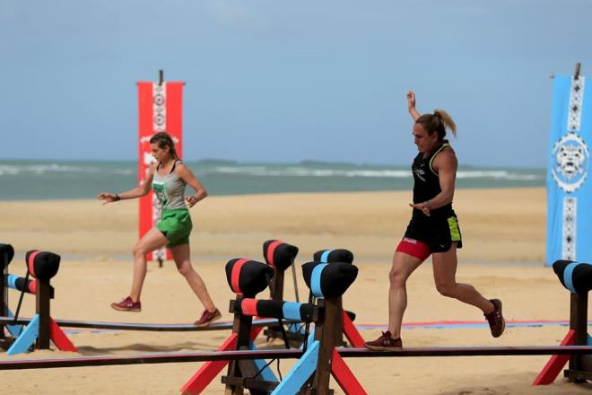 New York seyahati dll oyun ise kadnlarda Nagihan erkeklerde Hakan'n oldu.    Nagihan yanna Murat' alarak Hakan da Hilmi Cem'i seerek dle gitti.
