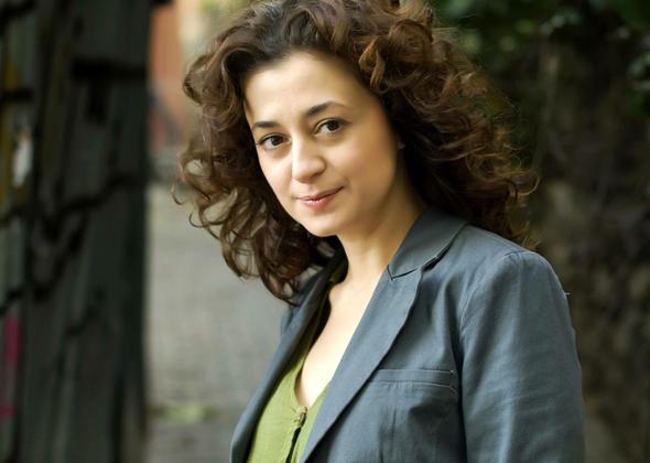 Ece Temelkuran    Takipi says: 2.729.643