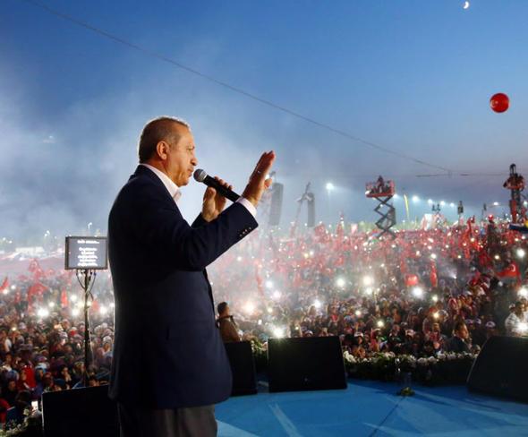 Recep Tayyip Erdoan  -  Takipi says: 13.088.668