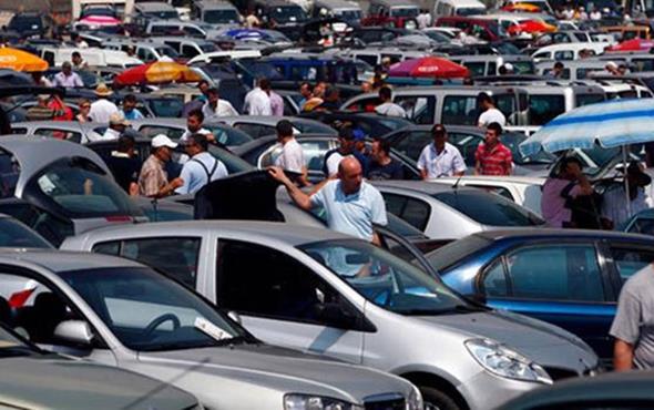 Motorlu Ara Satclar Federasyonu (MASFED) Bakan Aydn Erko, "Mesleki Yeterlilik Kurumu (MYK) ile bir protokol imzaladk, mesleki yeterlilik snavlar yapyoruz ve baarl olanlara belge veriyoruz. Bu belgeye sahip olmayanlar artk ara alp satamayacak" dedi.