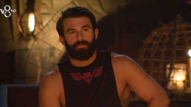 Acun Ilcal doktor raporuyla (Omurgay kalaya balayan kemikte krk) Turabi'nin oyunlarda yer almasna izin verilmeyeceini aklad. Ilcal ayrca finale sayl gnler kald iin Turabi'nin eleme sisteminde yer alacan, sre gz nne alnd iin yarmadan gnderilmeyeceini dile getirdi.