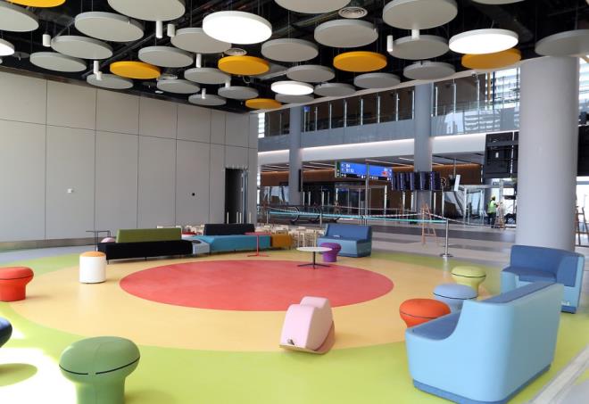 25-30 Ekim tarihleri arasnda ise, Atatrk Havaliman'ndan malzeme tanmas amacyla yeni havalimanna snrl sayda uu dzenlenebilecek.