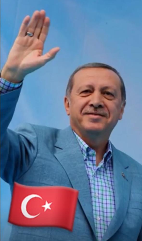 SEVM EMRE    Byk Trkiye&#8217;min imanl inanl yrei insan sevgisiyle dolu devrimci Cumhurbakanm en bata biz olmak zere Trkiyem sizi seviyor bu millet sizi ok seviyor. Rabbim size salkl bir mr versin. Allah sizden raz olsun Allah&#8217;a emanet olun sizinle gurur duyuyorum. Ryamda bu sonucu grmtm. Gzellikleri bana malum eden rabbime krler olsun.